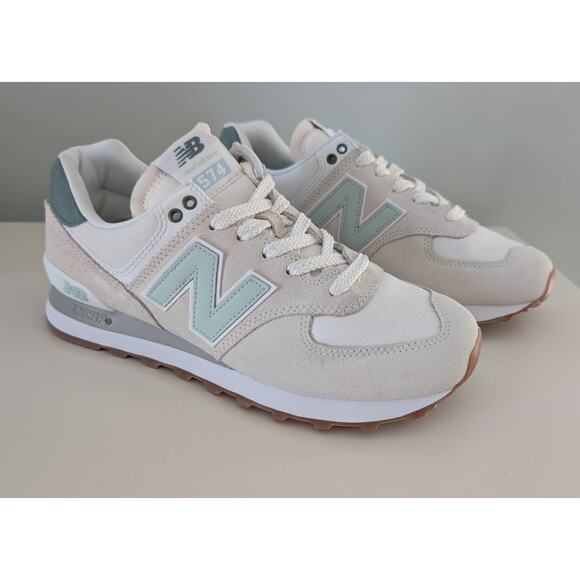New Balance Women's 574 Classics Sea Salt with New Spruce Sneakers NEW! - Picture 1 of 9
